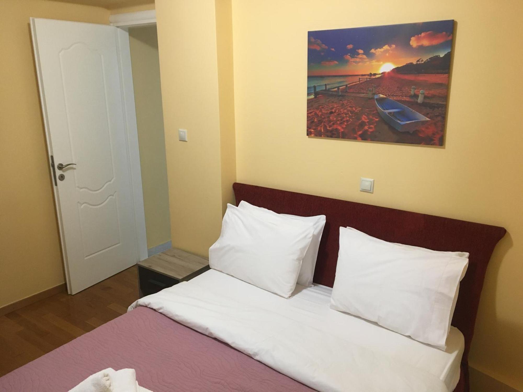 Second Floor Best Stay Atena Exterior foto